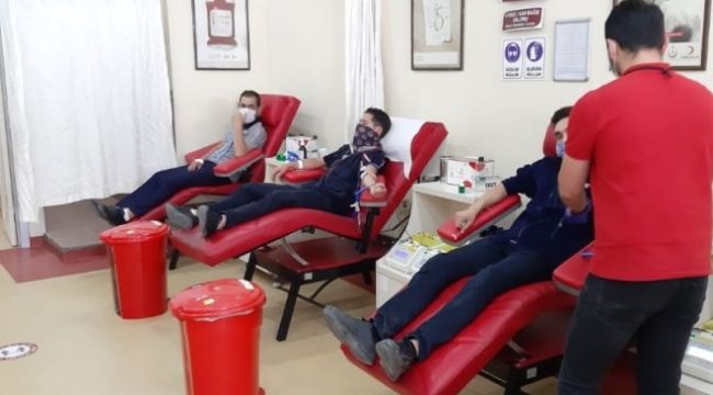 Erzurumlu İzcilerden Kan Bağışı