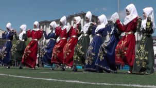 Halk oyunlarını da vurdu