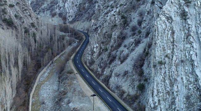  Uzundere'nin Dikyar-Çağlayan Grup Yolu da Tamam