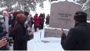 8 Mart Dünya kadınlar Günü'nde Nene Hatun mezarı başında anıldı