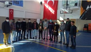 Genç yükümlülere yönelik eğitim faaliyetleri devam ediyor