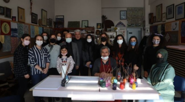 Yakutiye Anadolu Lisesi'nden "Kendimi Sanatla Keşfediyorum" projesi