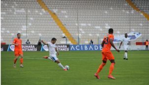 Erzurumspor umutlarını son 3 maça bıraktı