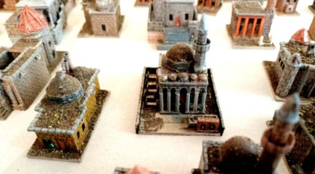 Erzurum'un 1800'lü yıllarına hayat veriyor