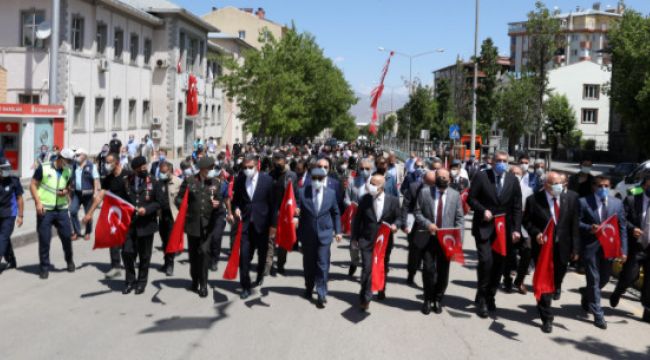 Atatürk'ün Erzurum'a gelişinin 102'nci yıldönümü etkinlikleri