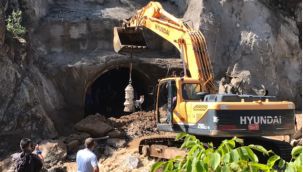 İspir'de tünelde kaybolan işçiyi arama çalışmaları devam ediyor