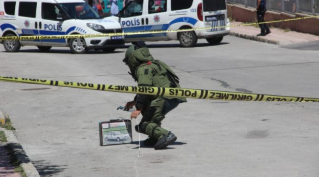 Şüpheli paket polisi alarma geçirdi