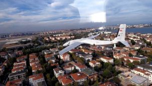 Akıcı ile F16 yan yana uçtu