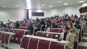 Atatürk Üniversitesinde proje, bilimsel araştırma ve toplumsal katkı konularında paneller düzenlendi