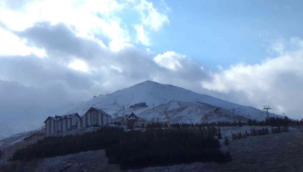 Palandöken beyaza büründü