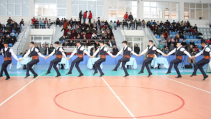 Halk oyunları yarışması