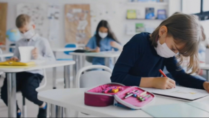 Okullarda maske kullanımını kaldırıldı