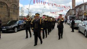 Erzurum'da 19 Mayıs büyük coşkuyla kutlandı