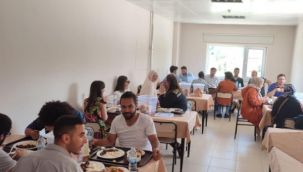 Misafir öğrenciler Kurban Bayramında da yalnız bırakılmadı