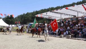 Şenkaya'da bal festivali