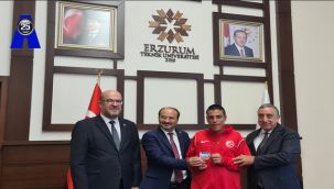 Otizmli ikizlerden Muhsin Murat Bingül bu engeli de aştı