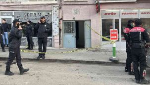 Yakutiye'de çayevinde bıçaklı kavga