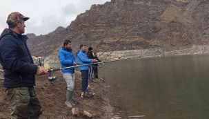 Yok edilen bağlarda şimdi balık tutuluyor