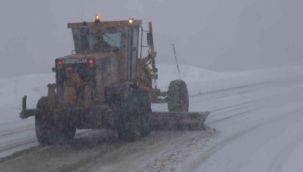 Yüksek kesimlerinde kar yağışı