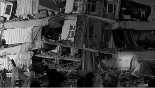 Artçı sarsıntılar sürüyor, yıkılan binalar var