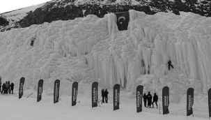 Deprem için tırmandılar