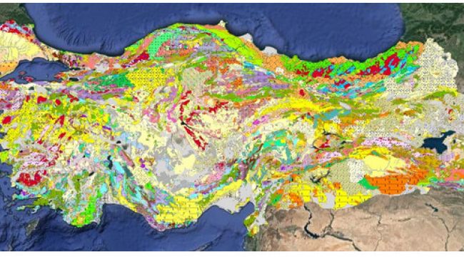 Türkiye'nin yenilenmiş fay haritası