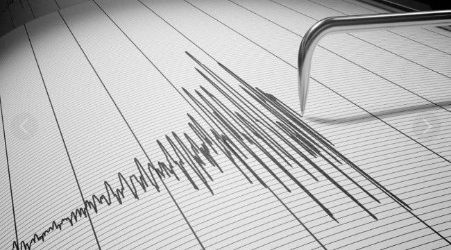 Erzurum'da deprem; 3.8