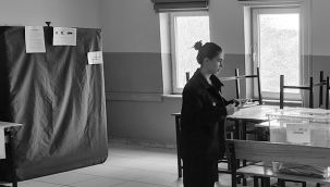 Genç seçmen sandık başında