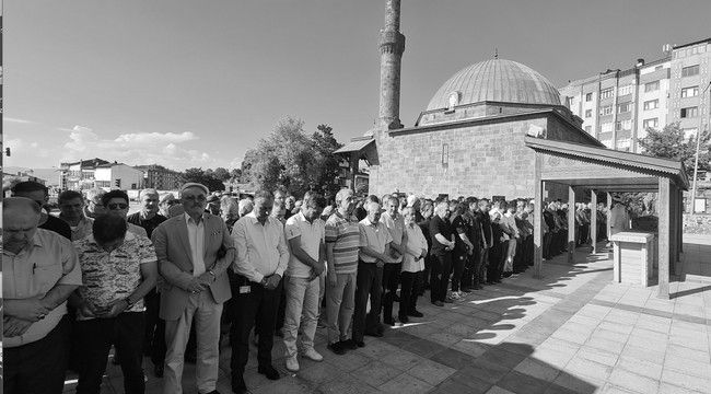 Erzurumlu Milli Boksör ve Hakem Cemil Tozoğlu vefat etti