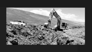 ESKİ 6 kilometreden köye su getirdi