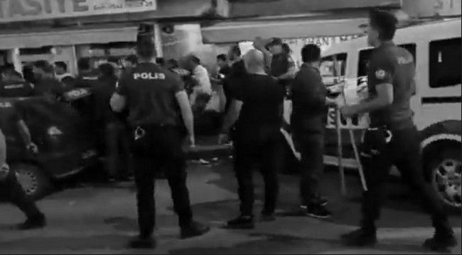 Aliravi caddesinde bıçak ve sopalar havada uçuştu