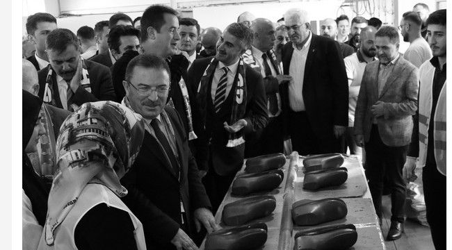 Acun, memleketi Erzurum'da terlik fabrikası kurdu