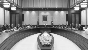 Gözler kabine toplantısında