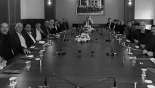 Vali Çiftçi, Muhtarları gününde ağırladı