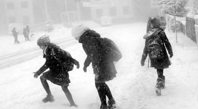 Erzurum'da okullar 1 gün tatil