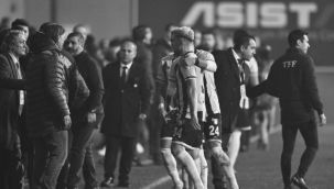 İstanbulspor-Trabzonspor maçında hakeme farklı tepki