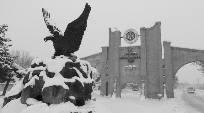 Atatürk Üniversitesi'nde dekan atamaları