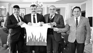 Milli sporculardan Vali Çiftçi'ye ziyaret