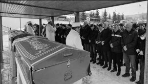 Yakutiye Belediyesi Basın Müdürü Tosun'un abla acısı