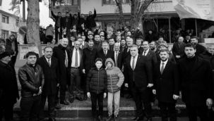 Destici'den Pazaryolu adayı Öztürk'e mahallinde destek