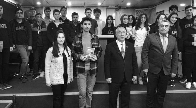 Eğitimci Gazeteci Ünsal, Ermeni Soykırımını anlattı