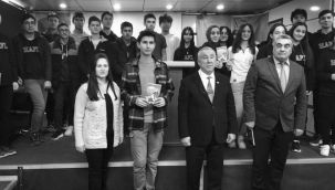 Eğitimci Gazeteci Ünsal, Ermeni Soykırımını anlattı