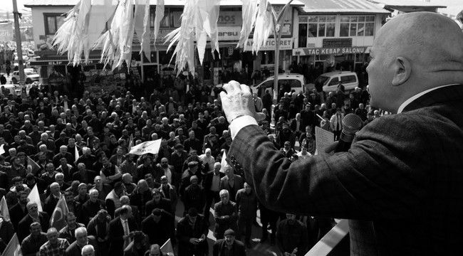 Sekmen, Hınıs'ta miting yaptı