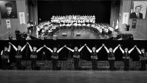 23 Nisan Erzurum'da coşkuyla kutlandı