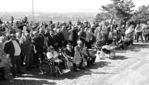 Aziziye Tabyaları'nda "7den 70e Ecdada Saygı Yürüyüşü" 