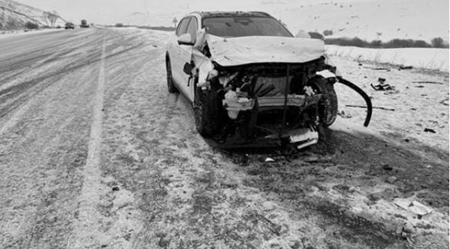 Karagöbek'de trafik kazası: 2 ölü