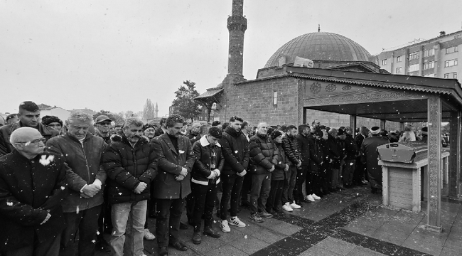 Bayramoğlu dualarla uğurlandı