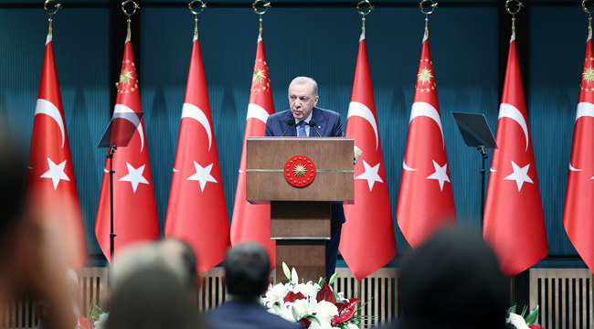 Cumhurbaşkanı Erdoğan: "İstanbul'da bin 903 bina az hasarlı"