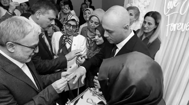 Erzurum Valisi "Devlet Baba" oldu...