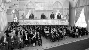 Bakü'de Türk dünyası konferansı...